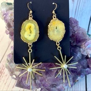 Yellow Solar Quartz Druzy Hanging Gold Earrings with Faux Pearl Suns
